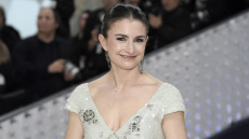 Ανακοινώθηκε η νέα επικεφαλής της αμερικανικής Vogue - Ποια είναι η 39χρονη Κλόε Μαλ που διαδέχεται την Άννα Γουίντουρ