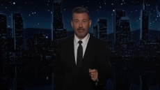 O Τζίμι Κίμελ ξεκαθάρισε ότι δεν πρόκειται να εγκαταλείψει τις ΗΠΑ παρά την απόκτηση της ιταλικής υπηκοότητας 