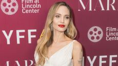 Αντζελίνα Τζολί: Η μεγάλη αλλαγή που έκανε στην εμφάνισή της για την ταινία «Anxious People»