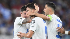 Ομιλία Μπακασέτα πριν το ματς με την Λευκορωσία: Να βοηθάμε ο ένας τον άλλον από το πρώτο λεπτό - Βίντεο