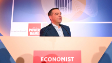 Ο Τσίπρας με «όρους ρεαλισμού»: Χωρίς ανοιχτά σύνορα και... Αριστερά