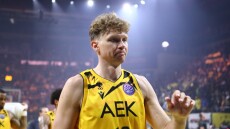 «Ελλάδα ή Λιθουανία;»: Ο Κουζμίνσκας ρώτησε τους συμπαίκτες του στην ΑΕΚ την πρόβλεψή τους για τον προημιτελικό 