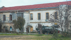 Όλο το σχέδιο: Τα εγκαταλελειμμένα στρατόπεδα σε Θράκη και νησιά γίνονται σπίτια