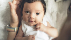 Αόρατοι κίνδυνοι για το έμβρυο: Τι προκαλούν τα μικροπλαστικά στον πλακούντα
