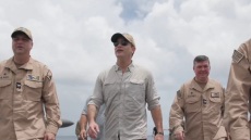 ΗΠΑ: Στο Πουέρτο Ρίκο ο Πιτ Χέγκσεθ - Έστειλε μήνυμα στα καρτέλ ναρκωτικών