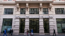 Τραπεζικό deal €15,9 δισ: H Monte Paschi αποκτά τον έλεγχο της Mediobanca με το 62% των μετοχών