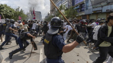 Συνελήφθη ο πρώην πρωθυπουργός του Νεπάλ για τη φονική καταστολή διαδηλώσεων της «Γενιάς Ζ»
