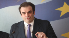 Η μείωση του ΦΠΑ στα ακριτικά νησιά διορθώνει μια αδικία, λέει ο Κυριάκος Πιερρακάκης