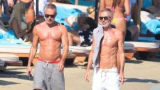 Φωτογραφίες: Τα αδέρφια Dsquared2 απολαμβάνουν τις βουτιές τους στη Μύκονο