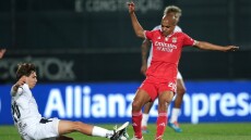 Ψηλά στη λίστα της ΑΕΚ ο Ζοάο Μάριο της Μπεσίκτας