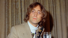 Ανακαλύφθηκε χαμένη συνέντευξη του Τζον Λένον - Γιατί πίστευε ότι τον παρακολουθούσε η κυβέρνηση των ΗΠΑ