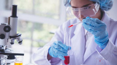 Αντιπαράθεση Γεωργιάδη – Πολάκη για το clawback – Η θέση των εργαστηριακών γιατρών