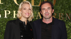 Βίκυ Καγιά για Ηλία Κρασσά: Επειδή όλο λείπει, όταν βλεπόμαστε, δημιουργούμε μια ωραία συνθήκη για να ξαναγνωριστούμε
