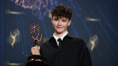 Όουεν Κούπερ: Ο 15χρονος είναι ο νεότερος νικητής βραβείου Emmy για τον ρόλο του στο «Adolescence»
