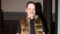 Αλέξανδρος Τσουβέλας για το περιστατικό με τον ιερέα στη Στυλίδα: Μίλησα μαζί του και φοβήθηκε ότι μου χάλασε την παράσταση