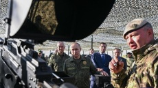 Εμφάνιση Πούτιν με στρατιωτική στολή στα κοινά γυμνάσια με τη Λευκορωσία - Δείτε βίντεο