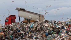 Τον «καυτό» φάκελο των απορριμμάτων ανοίγει η κυβέρνηση – Έκτακτη σύσκεψη με Χατζηδάκη, Παπασταύρου και Χαρδαλιά