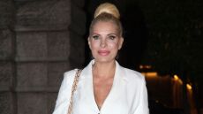 Η Ελένη Μενεγάκη απέφυγε τις δηλώσεις στις τηλεοπτικές κάμερες: «Έχω ξεσυνηθίσει με όλο αυτό»