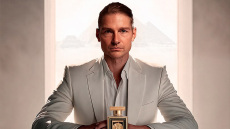 Ουρές στον Πειραιά για τον No 1 perfume influencer στον κόσμο, Jeremy Fragrance - Δείτε βίντεο