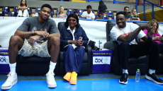 Στο Περιστέρι ο Γιάννης Αντετοκούνμπο για το φιλικό του Άρη με τη Μύκονο - Δείτε βίντεο 