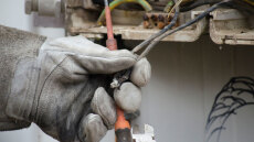 Θεσσαλονίκη: Συνελήφθη ιδιοκτήτης ψησταριάς για ρευματοκλοπή