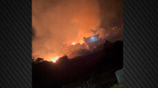 Υπό μερικό έλεγχο η φωτιά στη Νέα Πέραμο