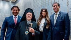 Στην Ουάσινγκτον ο Οικουμενικός Πατριάρχης Βαρθολομαίος: Θερμή υποδοχή από την Κίμπερλι Γκιλφόιλ