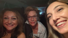 Η Μάρω Κοντού ζήτησε από δύο γυναίκες να την πάρουν μαζί στο αυτοκίνητο λόγω της απεργίας των ταξί - Δείτε φωτογραφία