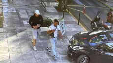 Ανήλικοι έστηναν καρτέρι σε σταθμούς του ΗΣΑΠ και λήστευαν ανυποψίαστους περαστικούς - Η φωτογραφία που τους «πρόδωσε»