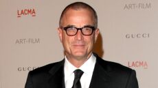 Ο Νικ Κασσαβέτης θα σκηνοθετήσει το αμερικανικό ριμέικ της ταινίας «The Boy With the Pink Pants»