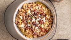 Τραχανάς με τσιγαρίδες
