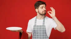 Αυτός ο 42χρονος δεν έτρωγε τίποτα για μία εβδομάδα – Τι άλλαξε στο σώμα του