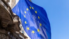 Σε υψηλό 16 μηνών ο ιδιωτικός τομέας στην Ευρωζώνη: Οι γερμανικές υπηρεσίες αντισταθμίζουν τη γαλλική ύφεση