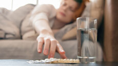 Νέα μεγάλη έρευνα επιβεβαιώνει πως δεν συνδέεται η χρήση παρακεταμόλης στην εγκυμοσύνη με τον αυτισμό στα παιδιά