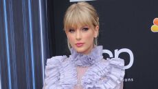 Τέιλορ Σουίφτ: Συνελήφθη άνδρας που βρέθηκε στο σπίτι του Τράβις Κέλσι για να της παραδώσει δικαστικά έγγραφα 