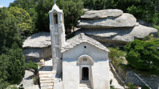 Επίσκεψη Μενδώνη στην Ικαρία - Εγκαίνια της αποκατεστημένης Μονής Οσίας Θεοκτίστης, στην Κοινότητα Ευδήλου