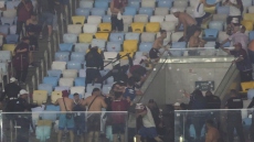 Copa Sudamericana: Χάος στο Μαρακανά με επεισόδια και συγκρούσεις μεταξύ οπαδών για το Φλουμινένσε – Λανούς