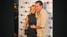 Η όλο νόημα κίνηση του Χάρη Σιανίδη στην Κατερίνα Καινούργιου - Δείτε βίντεο