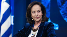 «Να μην γίνουμε Καρυστιανού ή Κωνσταντοπούλου»: Μήνυμα και από τη Διαμαντοπούλου προς την ηγεσία του ΠΑΣΟΚ - Βίντεο