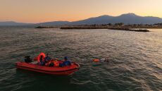 Προπονητής κολύμβησης διένυσε 41 χιλιόμετρα σε 13,5 ώρες για να αναδείξει την τουριστική Πιερία