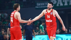 Παπανικολάου, Βεζένκοφ και ΜακΚίσικ αποκάλυψαν τους αγαπημένους τους παίκτες από τον ποδοσφαιρικό Ολυμπιακό - Βίντεο 