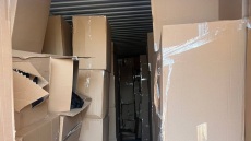 Νέα υπόθεση λαθρεμπορίας με κινέζικα ρούχα και παπούτσια: Κατασχέθηκαν 17 κοντέινερ, πάνω από 1.600.000 ευρώ οι διαφυγόντες φόροι