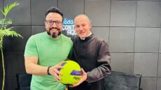 Βίντεο: Ο viral παπάς-βολεϊμπολίστας από το Σάο Παόλο της Βραζιλίας