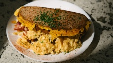 Δοκιμάσαμε 40 σάντουιτς σε Αθήνα και Θεσσαλονίκη