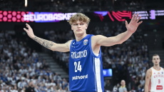 Μίκα Μούρινεν: Έκλεψε την παράσταση με την Φινλανδία στο Eurobasket και υπέγραψε για 3 χρόνια στην Παρτίζαν