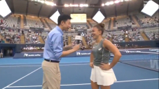 Η Παολίνι έκλεψε την παράσταση στο Πεκίνο: Γέλια και χειροκροτήματα μετά την προσπάθεια στα κινεζικά - Βίντεο
