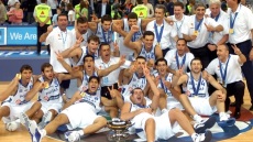 Ο Κώστας Τσαρτσαρής θυμάται 20 χρόνια μετά το πρωί του χρυσού τελικού στο Βελιγράδι: Η ατμόσφαιρα μύριζε ένταση, δίψα και λαχτάρα