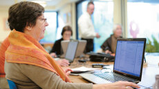  Διά βίου μάθηση - Οι μεσήλικες επιστρέφουν στα θρανία