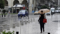 Έκτακτο δελτίο καιρού από την ΕΜΥ, ισχυρές καταιγίδες και βροχές από αύριο - Οι περιοχές που θα επηρεαστούν

