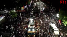 Τουλάχιστον 31 νεκροί και δεκάδες τραυματίες σε προεκλογική συγκέντρωση στην Ινδία - Δείτε βίντεο